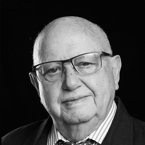 Manuel Lozano · Abogado